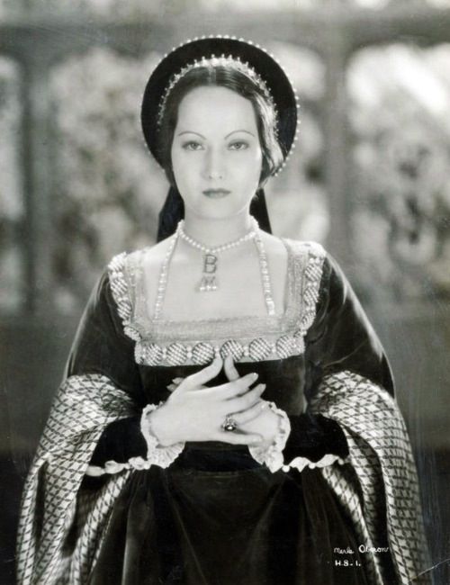 Merle Oberon in The Private Life of Henry VIII 